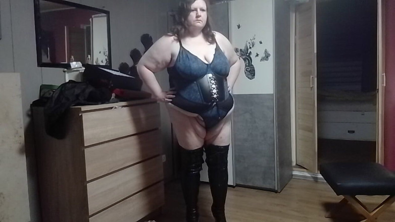 tammara big: I'm Your Boots Lady