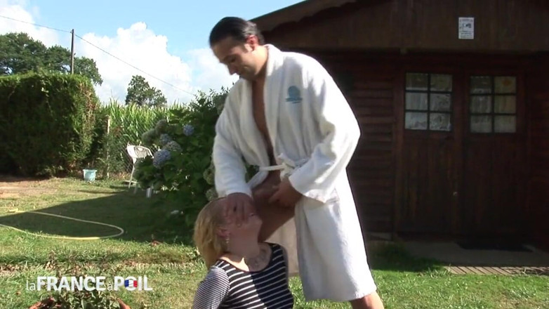 French Family Secrets: Meia-irmã fodida anal antes dos pais chegarem em casa