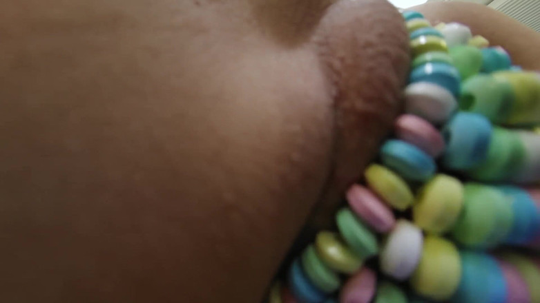 Jimmy Draws: Хлоя іграшка - дівчина-цукерка сидить на обличчі