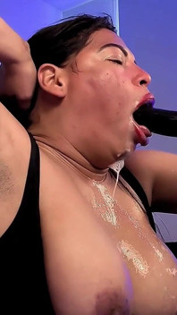 Tu Leche Por Mi Boca, Damelo Bien Profundo Y Duro Toda Tu Polla En Mi Garganta