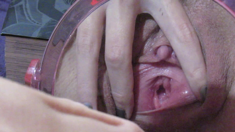 Cuteblonde666: Close up big clit pussy play with mirror