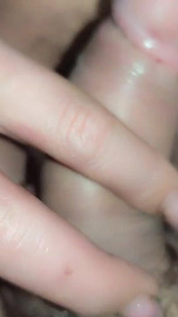 Anal parmak yüzüğüyle penis mastürbasyonu