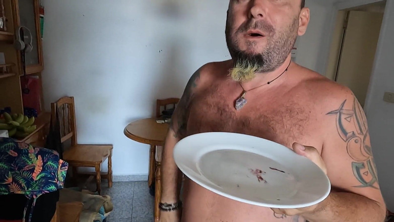 bekycarril: Gătit cu pișat și spermă, partea 1 - Clătită