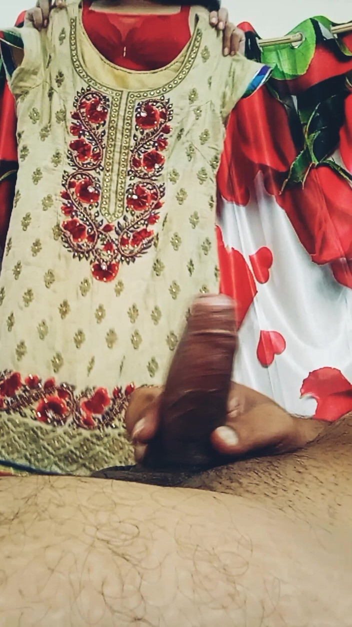 Bolly Karma: sautele bhaee ke saath sauteli bahan ka pahla vayask romanch