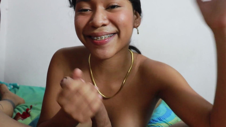 Jamesxd1010: La mia migliore aiga mi succhia le palle e succhia...