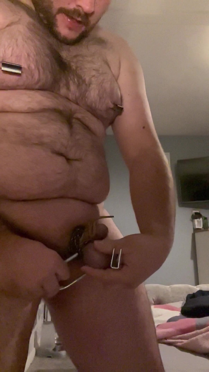 Shaun Cbt: Enge schwanz-bondage mit nippelklemmen