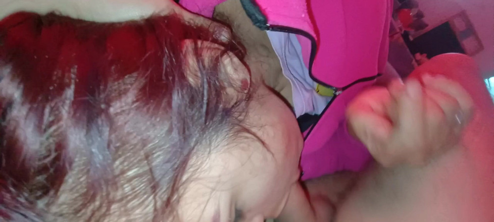 Ionut899: Hanya santai biarkan aku meremas air manimu jauh ke dalam...