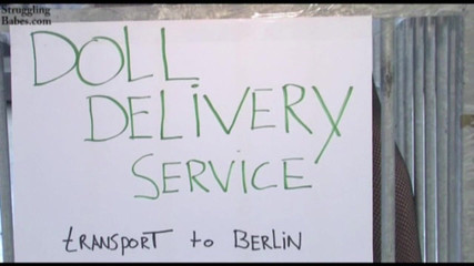 Submissed: Serviciu de livrare de păpuși 03, un alt vibrator