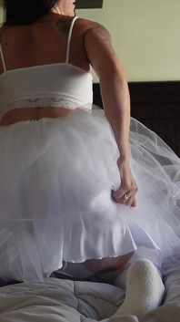 자지를 열심히 따먹는 Lizzies Tutu