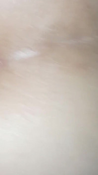 Chica caliente en casa