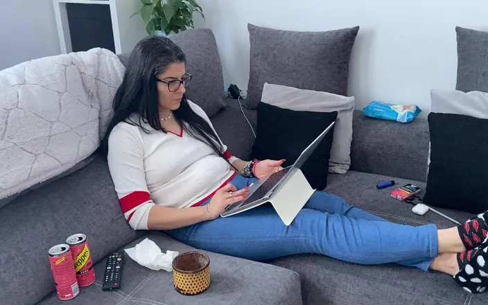 Panfil corina: Working and Smoking