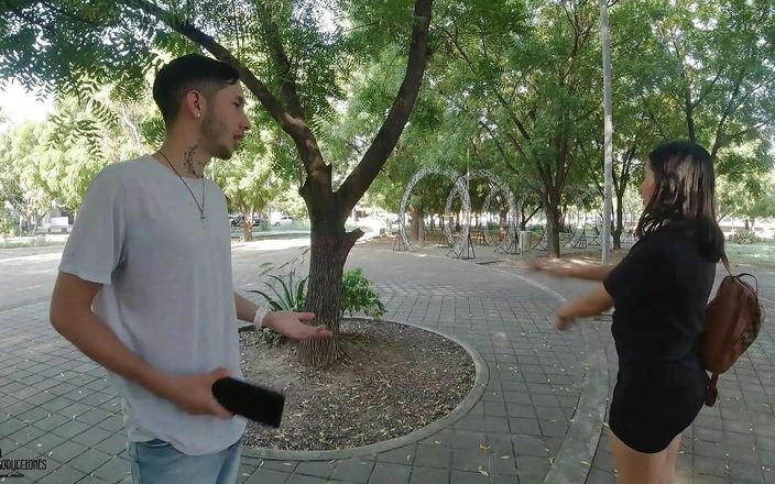 Vayolet: Futând pizda surorii mele vitrege până când o face să...