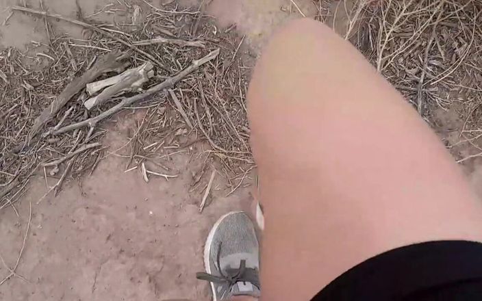 Los Esteb: I Have Sex Outdoors with a Follower, Outdoors 100% Real