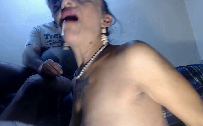 West Bonanza Sex Included 2: Cougar's Chupa &amp; Fode - Ela Engole Uma Carga De Porra