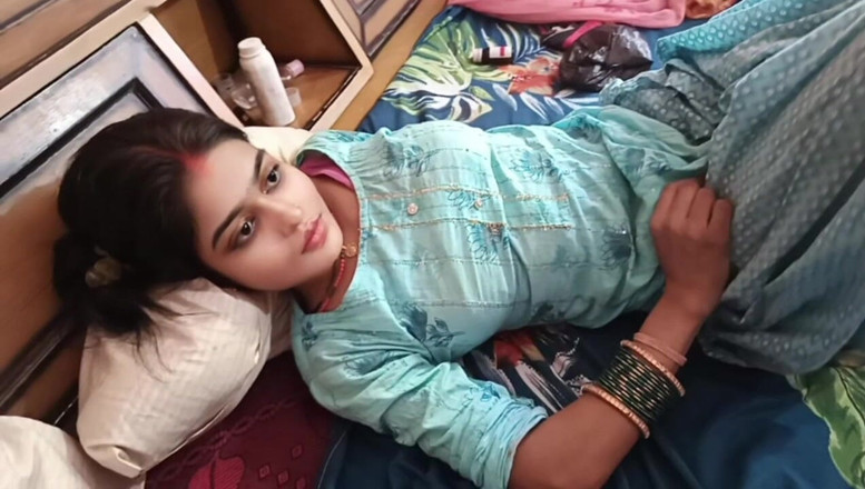 RAKP355: Desi Solo Video