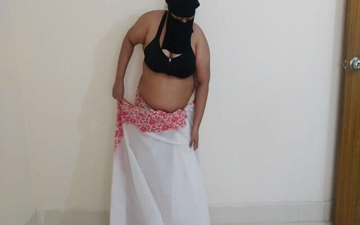 Aria Mia: Nepali Kand - Desi Nri MILF Gorąca kobieta!