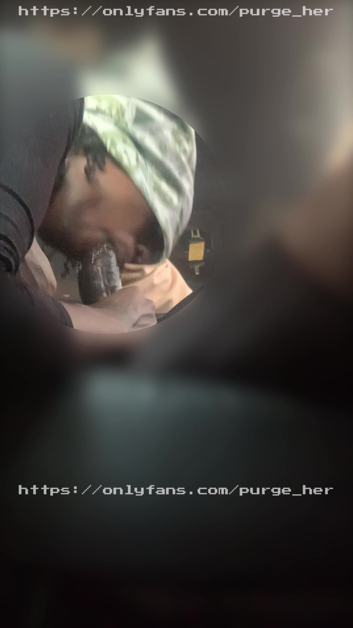 Purge_her: Ejaculare În Gât În Fața Casei Mamelor Ei
