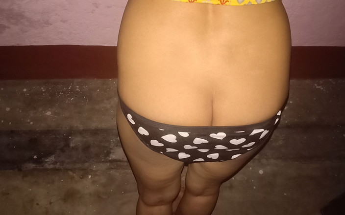RATRI: 18 anni si masturba