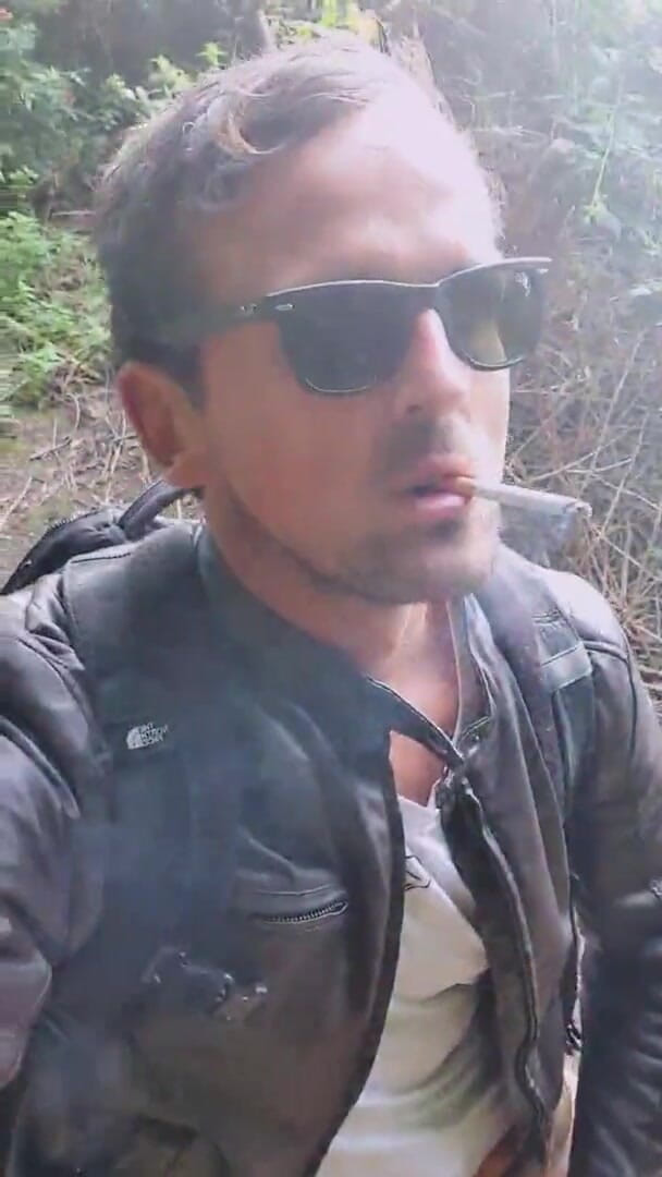 Slutboyben: Slutboyben Cam4 Sexy Cestovní Kočka V Venkovní Voyeur