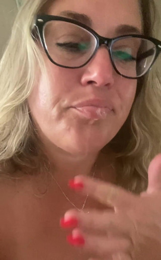 Lily Bay: 스핏플레이. LilyBay73