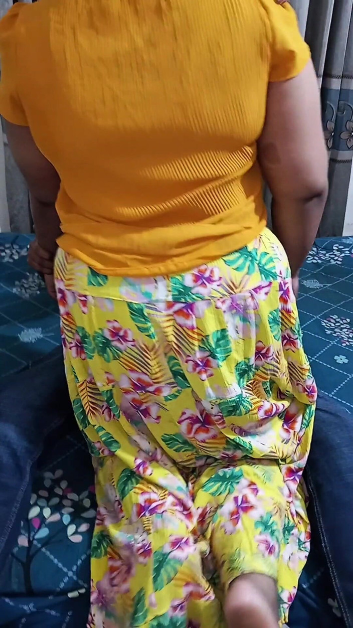 Black Adam: Bhabhi desi dikongkek bertiga - buah dada besar dan pepek basah
