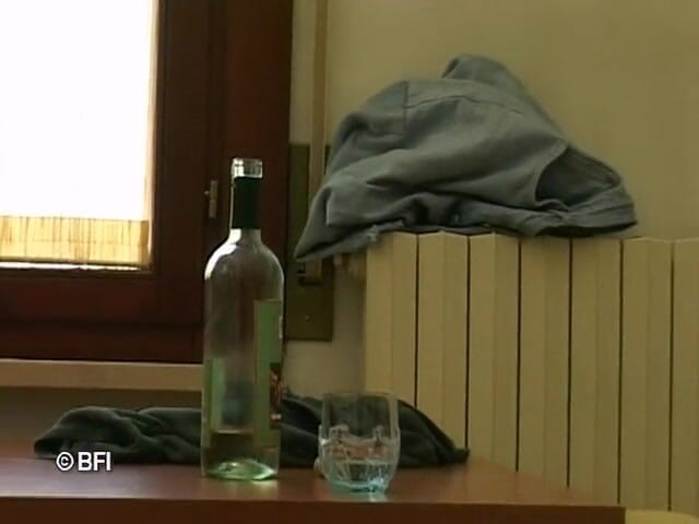 Nasty matures and dirty grannies club: Stary tata chce iść w stylu tabu i pieprzyć swoją...