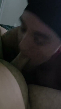 제목: POV: 문제의 한 입