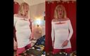 TSLillySophie: 백인 드레스를 입고 자위하는 거유와 하드한 걸스딕을 가지고 노는 TS Lilly Sophie