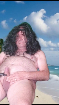Pantai Panas dengan Garabas dan Olga