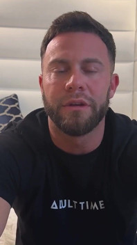 Seth hazarduje na hraní s Deadpoolem XXX! | Pornohvězda Rozhovor | Čas pro dospělé