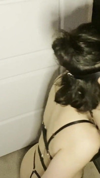 Horny College Nympho Sucks to Get a Facial During Her First Time at the Gloryhole!