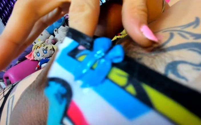 Ariana Unicorn: Ejaculare Arunca acest chiloți