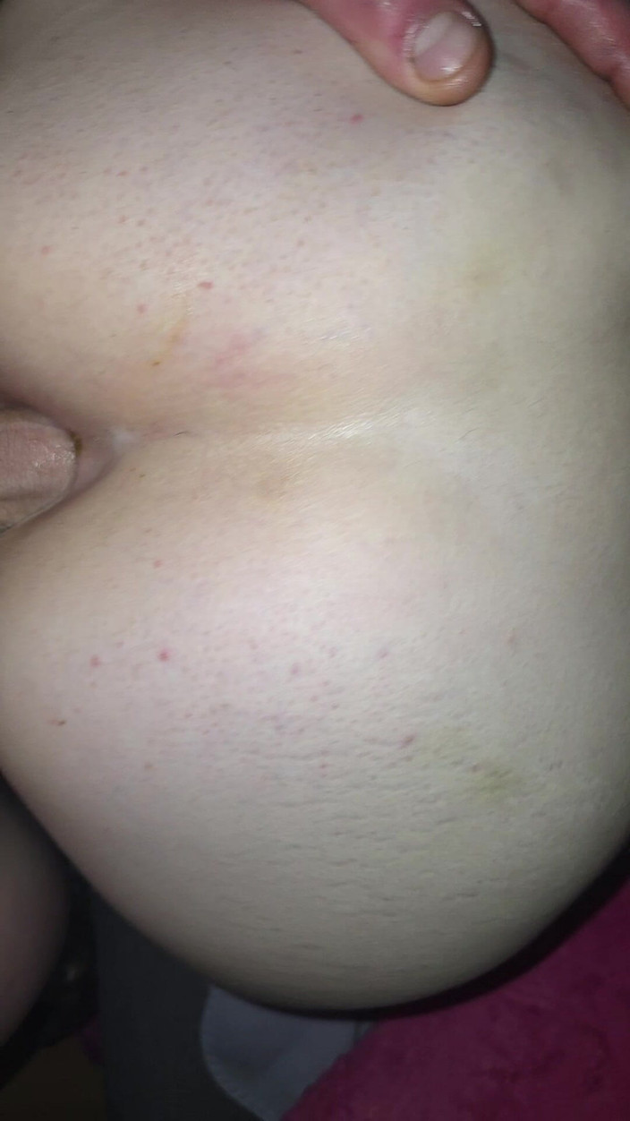 Mora_2000: Pantat bahenol cewek sange ini dientot habis-habisan