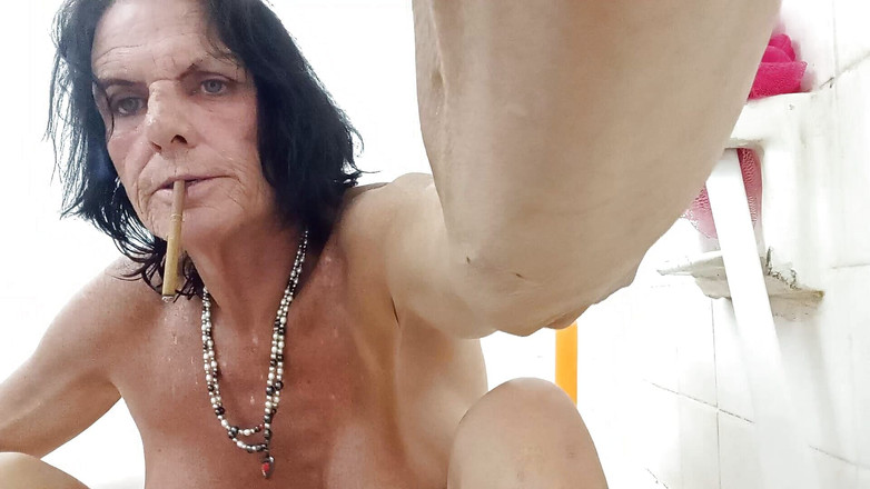 Lizzy Yum: Lizzy Yum VR 29 juni 2024 #11 fantasi onani badar fitta klitoris bröst...