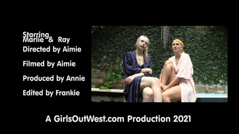 Girls Out West: Roztomilá Marlie a Ray si navzájem lízají a prstí chlupatou...