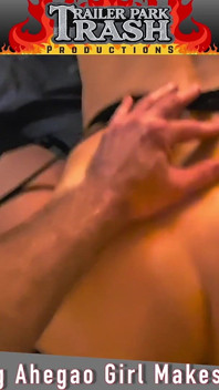 Head Banging Ahegao Girl Twerks on Huge Cock Until It Explodes!