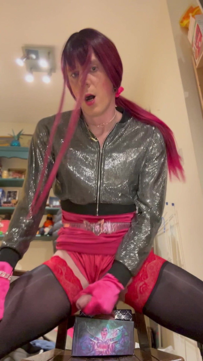 Jessica silk: Jess Silk скачет на дилдо
