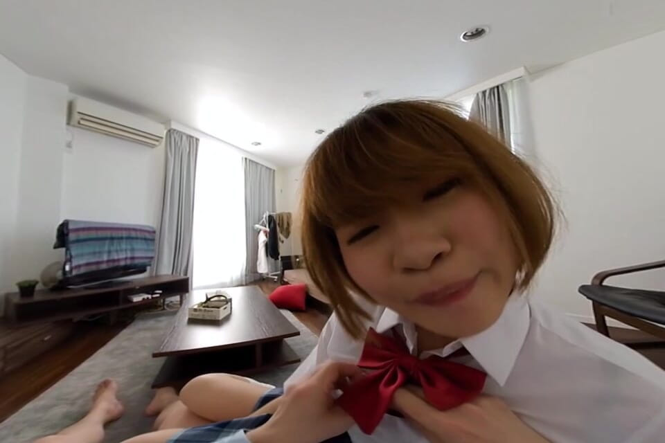 A Runaway Girl with Beautiful Big Breasts, Fucked Right at the Door! Fucked Her so Hard 1/3