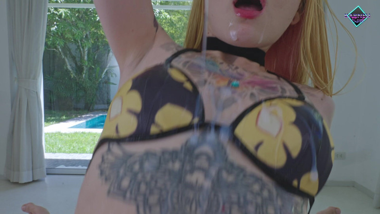 Karneli Bandi: 北川マリン、ジューシーバティと一緒に大きなチンポに飛び乗って、二度イく