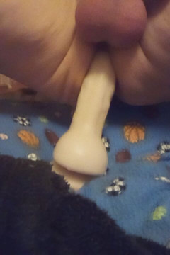 Mellissa's New Dildo Feels so Good