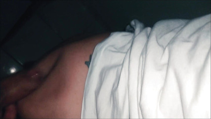 Lily & Theo: Penicilin léčí, ale Rose dělá lidi šťastnými (nadrženými)!