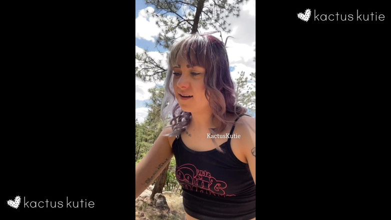 kactus kutie: Hledání místa k čůrání