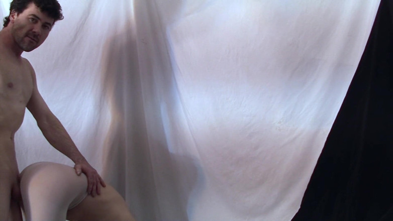Erin Electra: Casting Erin Electra