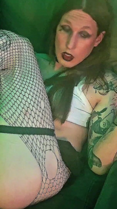 Femboy Showing off Ass and Cumming