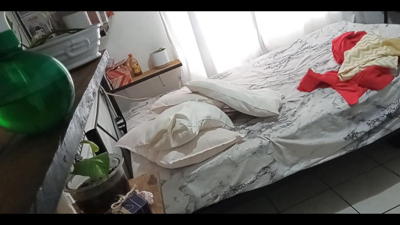 Karmicoxv: Mature MILF Cleaning Her Room 1