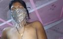 Your Paya bangoli: Desi Bhabhi harde seks en klaarkomen in de mond