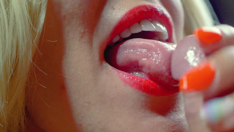 Art By SoftApproach: 내 남자를 위한 자지 치료 - 핫한 오럴과 혀에 정액으로 끝나는 관능적인 핸잡