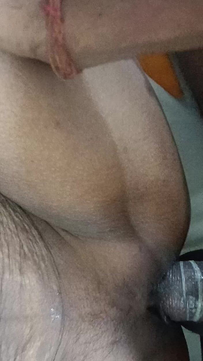 Desi Indian studio: Sexy Bhabhi Ki Gand Mein Land Lad Diya Bolestivá anální...