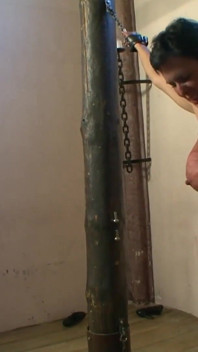 Mature Milf loves being whipped