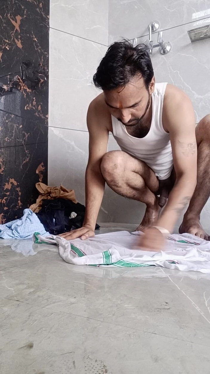 Rajasthani-old-lover: Desi young boy enjoy washing father's underwear